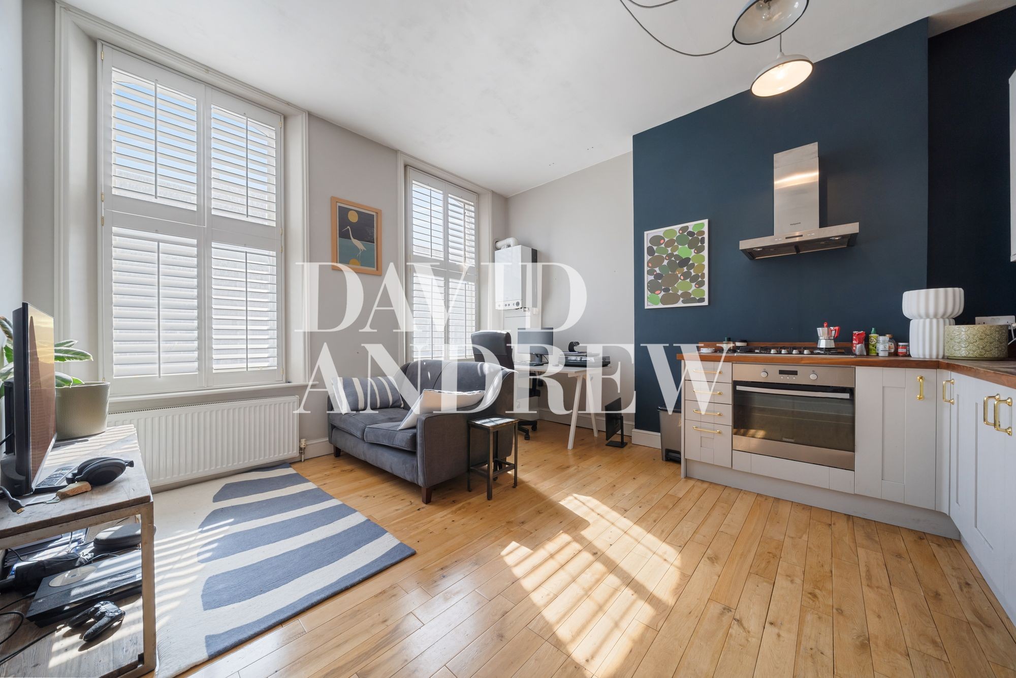 Images for Stoke Newington High Street, London, N16 EAID:2092695728 BID:03b1b085-2c4d-4c75-8eea-20939b8639ac