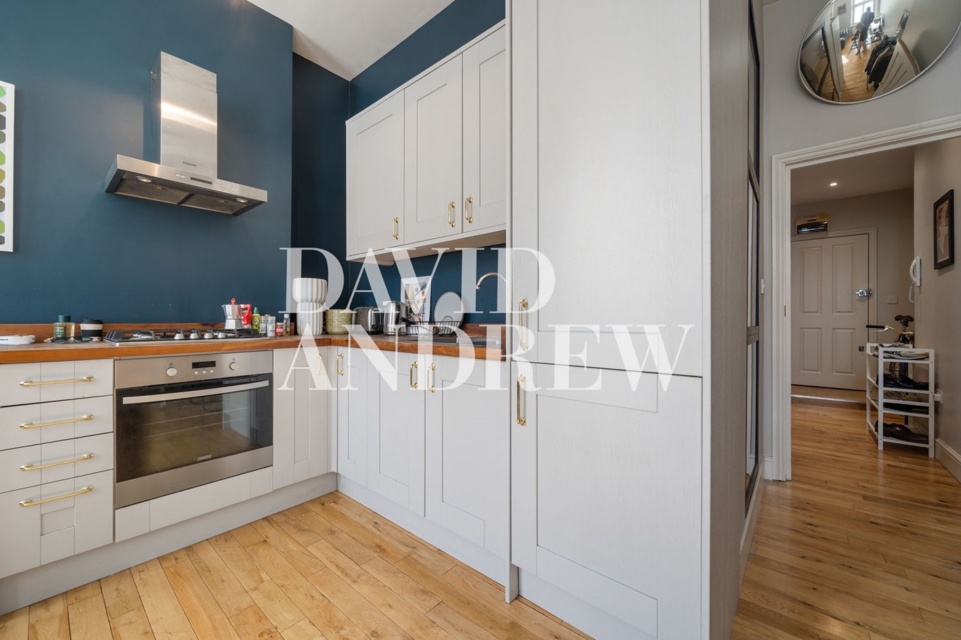 Images for Stoke Newington High Street, London, N16 EAID:2092695728 BID:03b1b085-2c4d-4c75-8eea-20939b8639ac