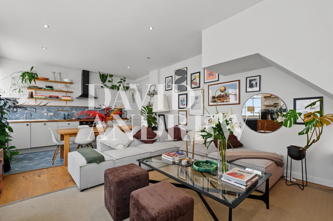 Blackstock Mews, London, N4 - EAID:2092695728, BID:03b1b085-2c4d-4c75-8eea-20939b8639ac