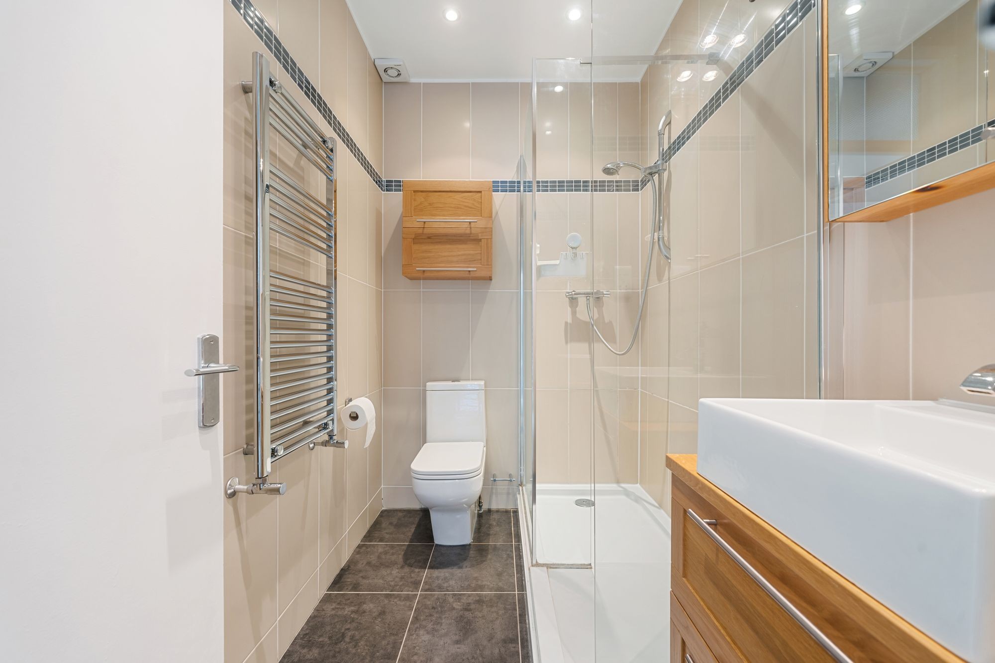 Images for Haslemere Road, London, N21 EAID:2092695728 BID:d78cdad6-8851-45ca-b966-38a91e6bb6bf