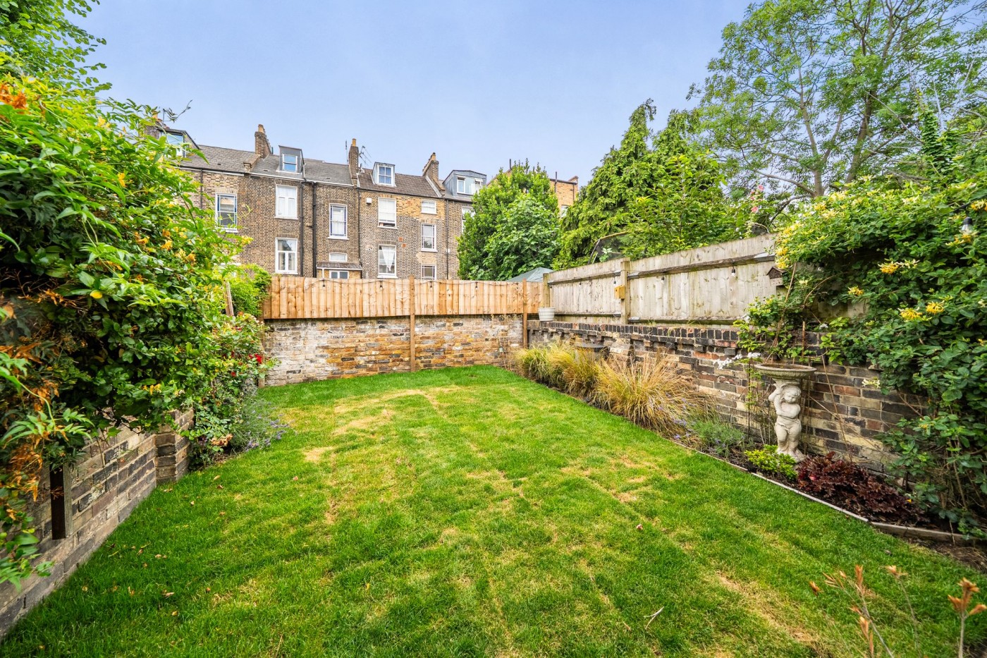 Images for Arthur Road, London, N7 EAID:2092695728 BID:a6721746-bd1f-4561-86df-c186f35b52e2