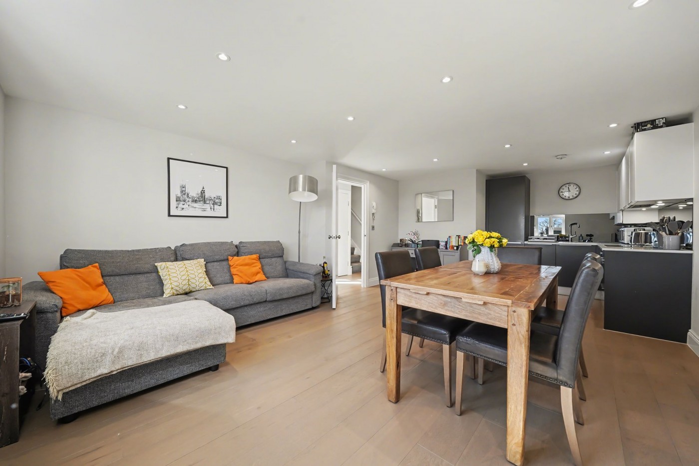 Images for Adolphus Road, London, N4 EAID:2092695728 BID:03b1b085-2c4d-4c75-8eea-20939b8639ac