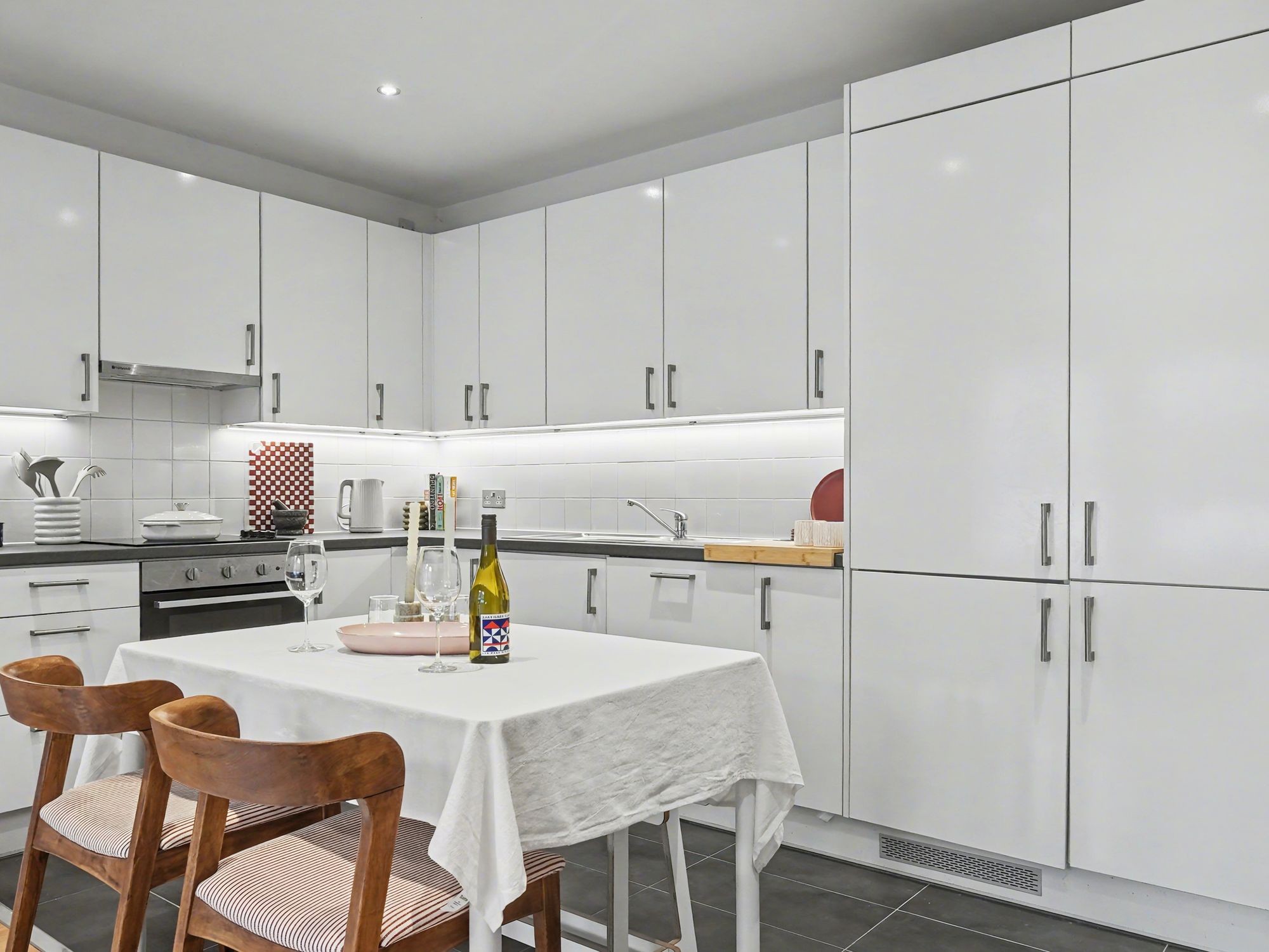 Images for Miles Road, Matcham Court Miles Road, N8 EAID:2092695728 BID:d78cdad6-8851-45ca-b966-38a91e6bb6bf