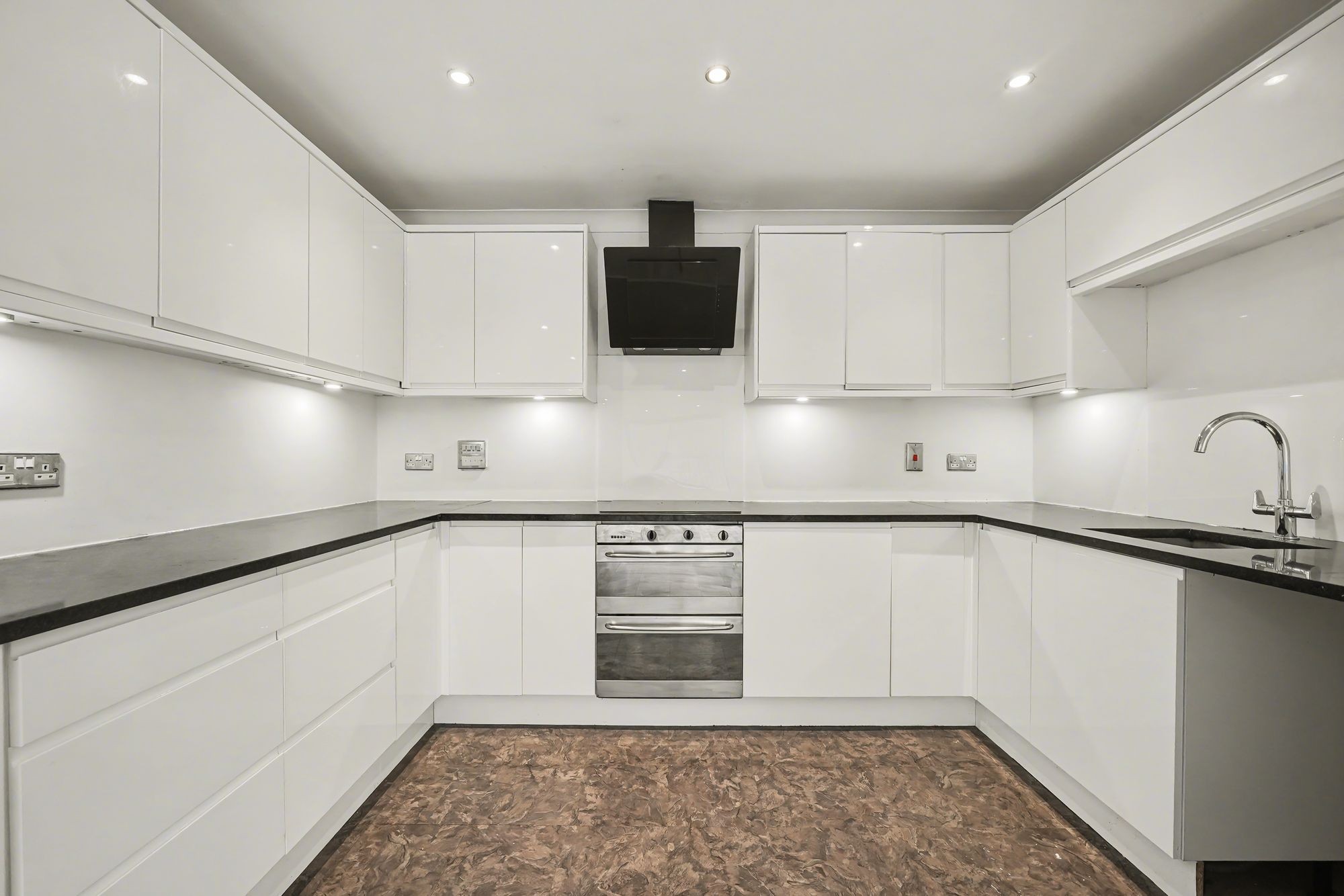 Images for Tottenham Lane, North Point Tottenham Lane, N8 EAID:2092695728 BID:d78cdad6-8851-45ca-b966-38a91e6bb6bf