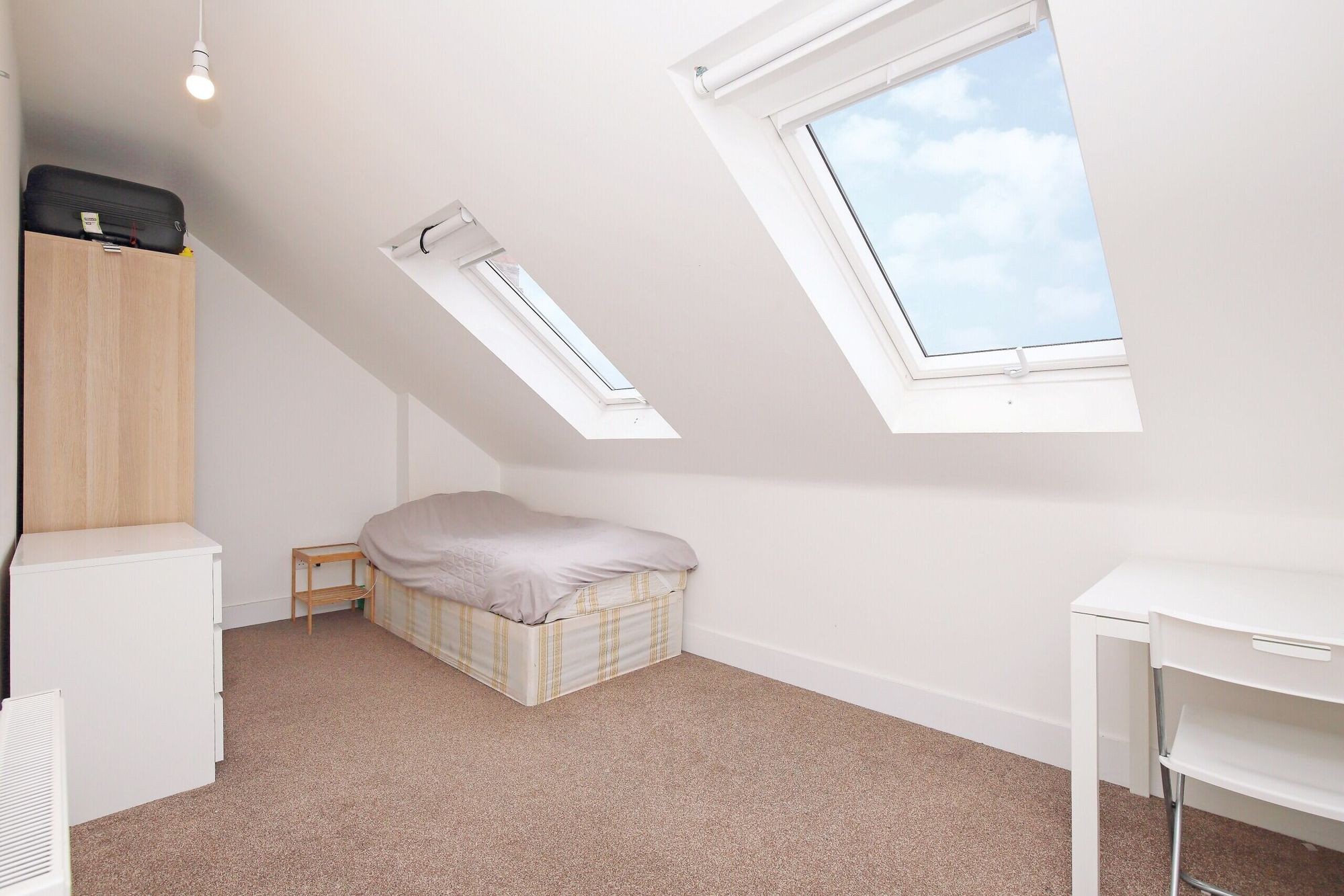 Images for Grenoble Gardens, London, N13 EAID:2092695728 BID:d78cdad6-8851-45ca-b966-38a91e6bb6bf