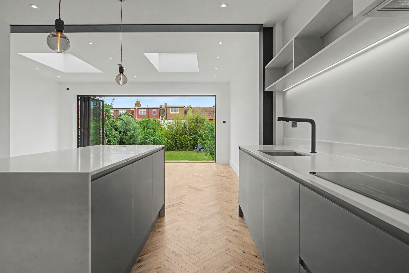 Images for Grenoble Gardens, London, N13 EAID:2092695728 BID:d78cdad6-8851-45ca-b966-38a91e6bb6bf