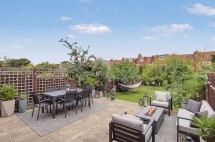 Images for Grenoble Gardens, London, N13