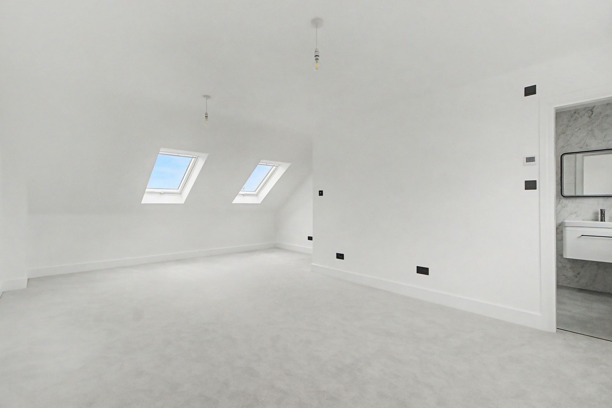 Images for Grenoble Gardens, London, N13 EAID:2092695728 BID:d78cdad6-8851-45ca-b966-38a91e6bb6bf