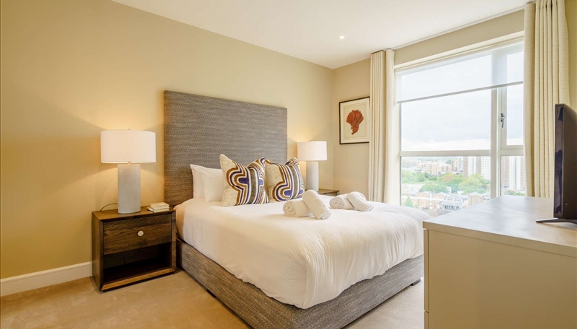 Images for Westferry Circus, London, E14 EAID:2092695728 BID:03b1b085-2c4d-4c75-8eea-20939b8639ac