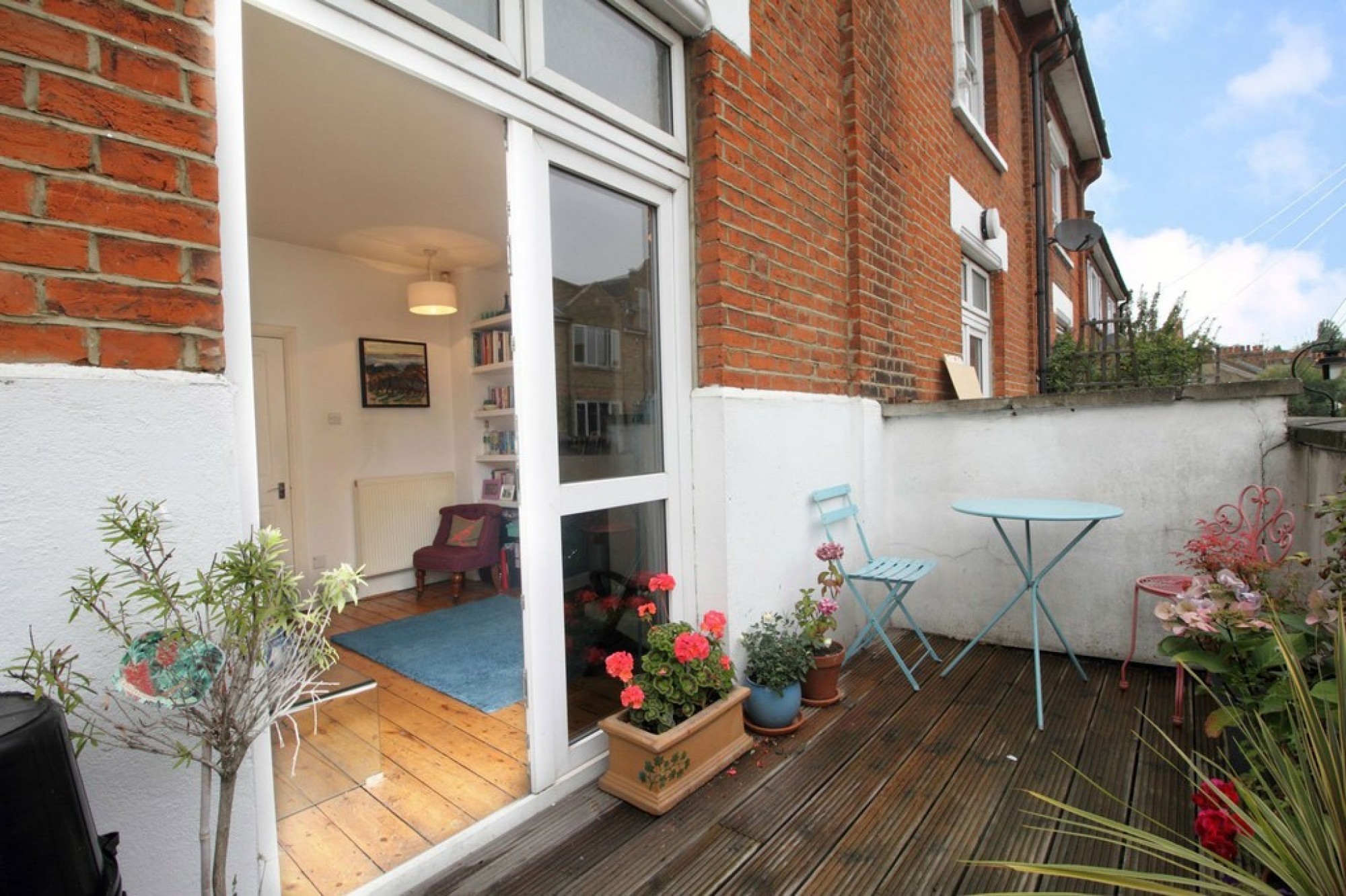 Mount Pleasant Crescent N4 4HR David Andrew