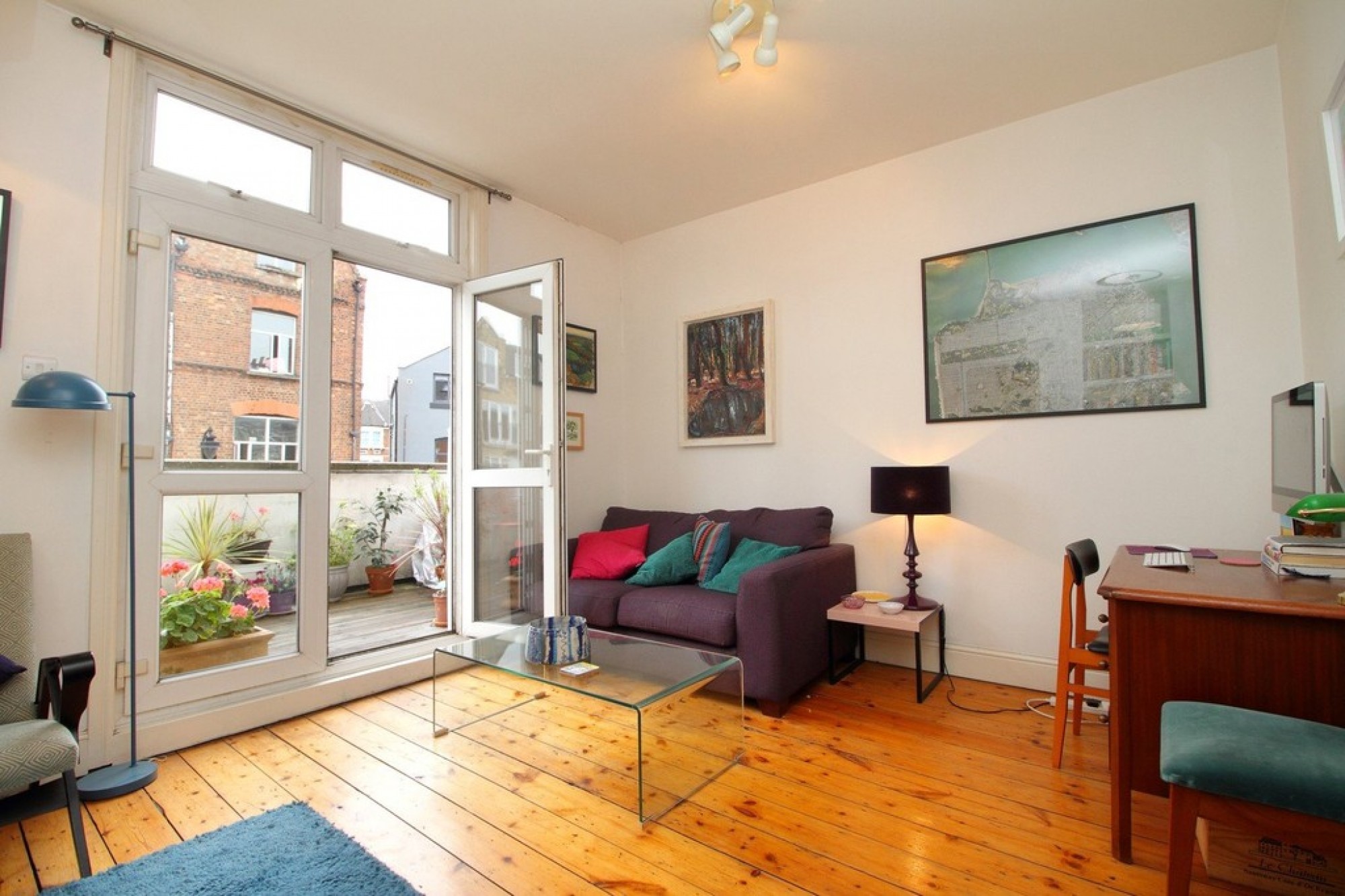 Mount Pleasant Crescent N4 4HR David Andrew