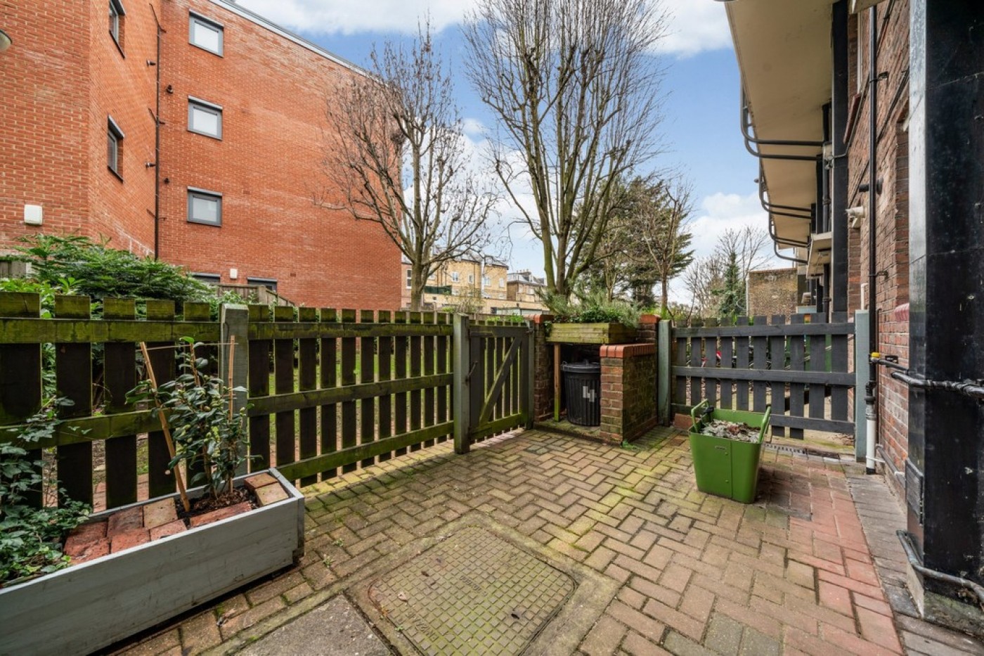 Hanley Road N4 3PS David Andrew