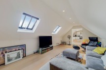 Images for Courtyard House, NW7 4BF