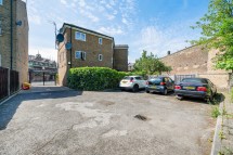 Images for Woodstock Road N4 3EU