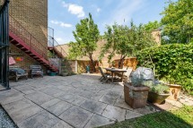 Images for Woodstock Road N4 3EU