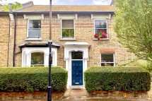 Images for Victoria Terrace N4 4DA