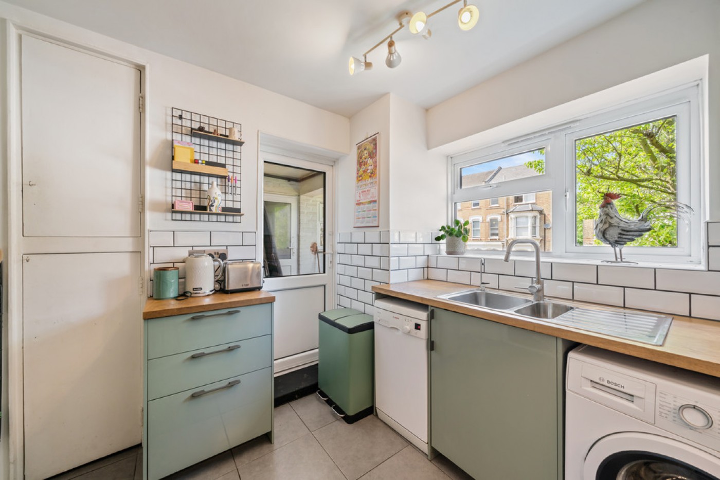 Images for Connaught Road N4 4NR EAID:931013c273837aec744cf2e7889cb460 BID:1