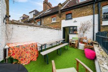 Images for Crouch Hill N4 4AU