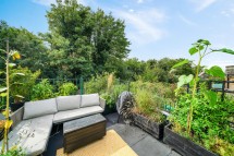 Images for Scarborough Road N4 4LT
