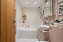 Images for Mount Pleasant Crescent N4 4HU