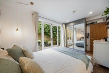 Images for Mount Pleasant Crescent N4 4HU