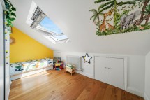 Images for Stanley Road E18 2NS