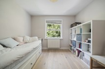 Images for St. Thomas's Road, N4 2QH