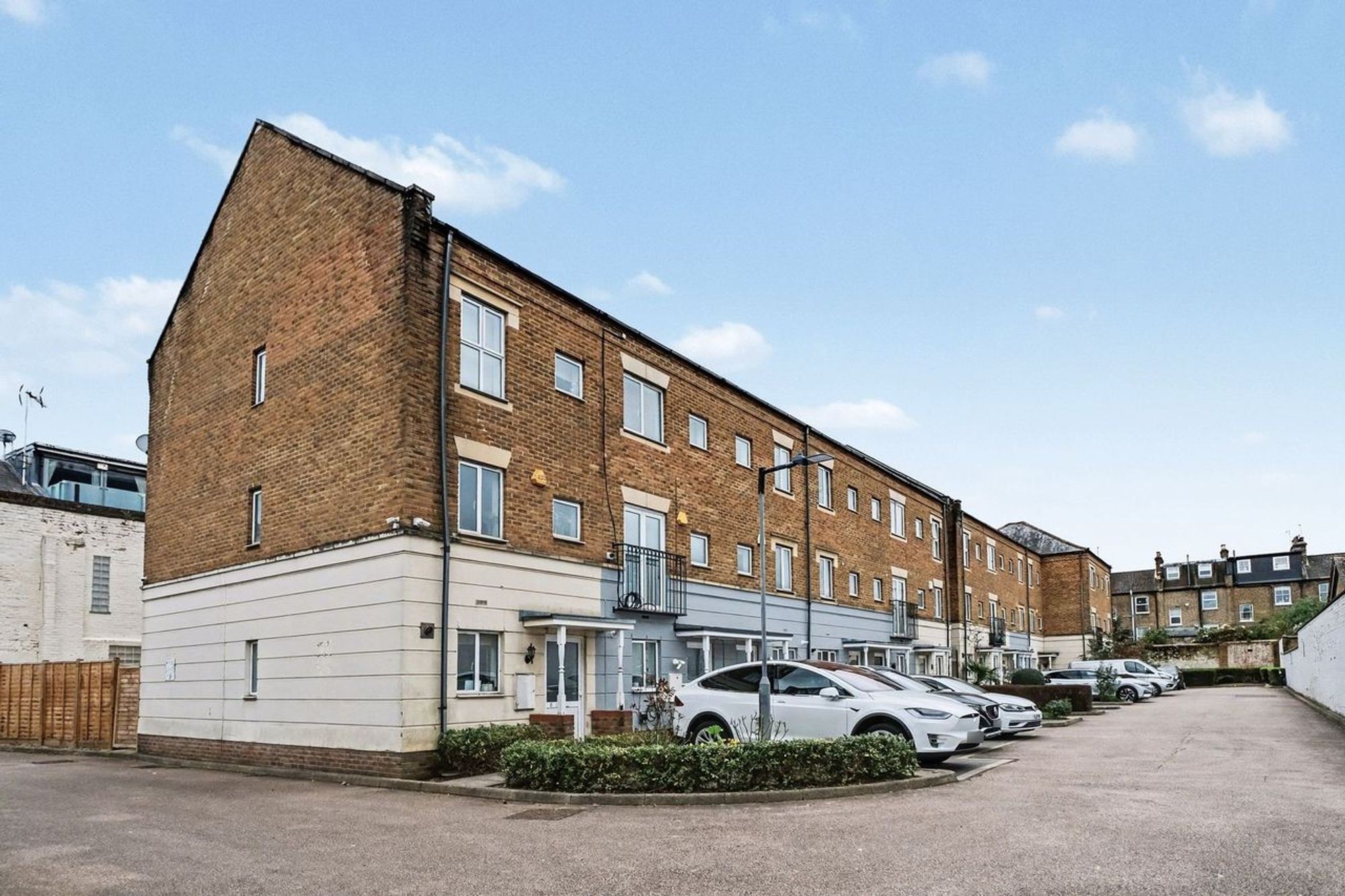 Images for Chapman Place, London, N4 EAID:2092695728 BID:03b1b085-2c4d-4c75-8eea-20939b8639ac