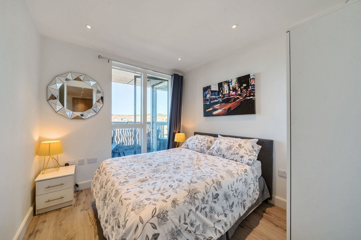 Images for High Street, Compass Court High Street, N8 EAID:2092695728 BID:a6721746-bd1f-4561-86df-c186f35b52e2