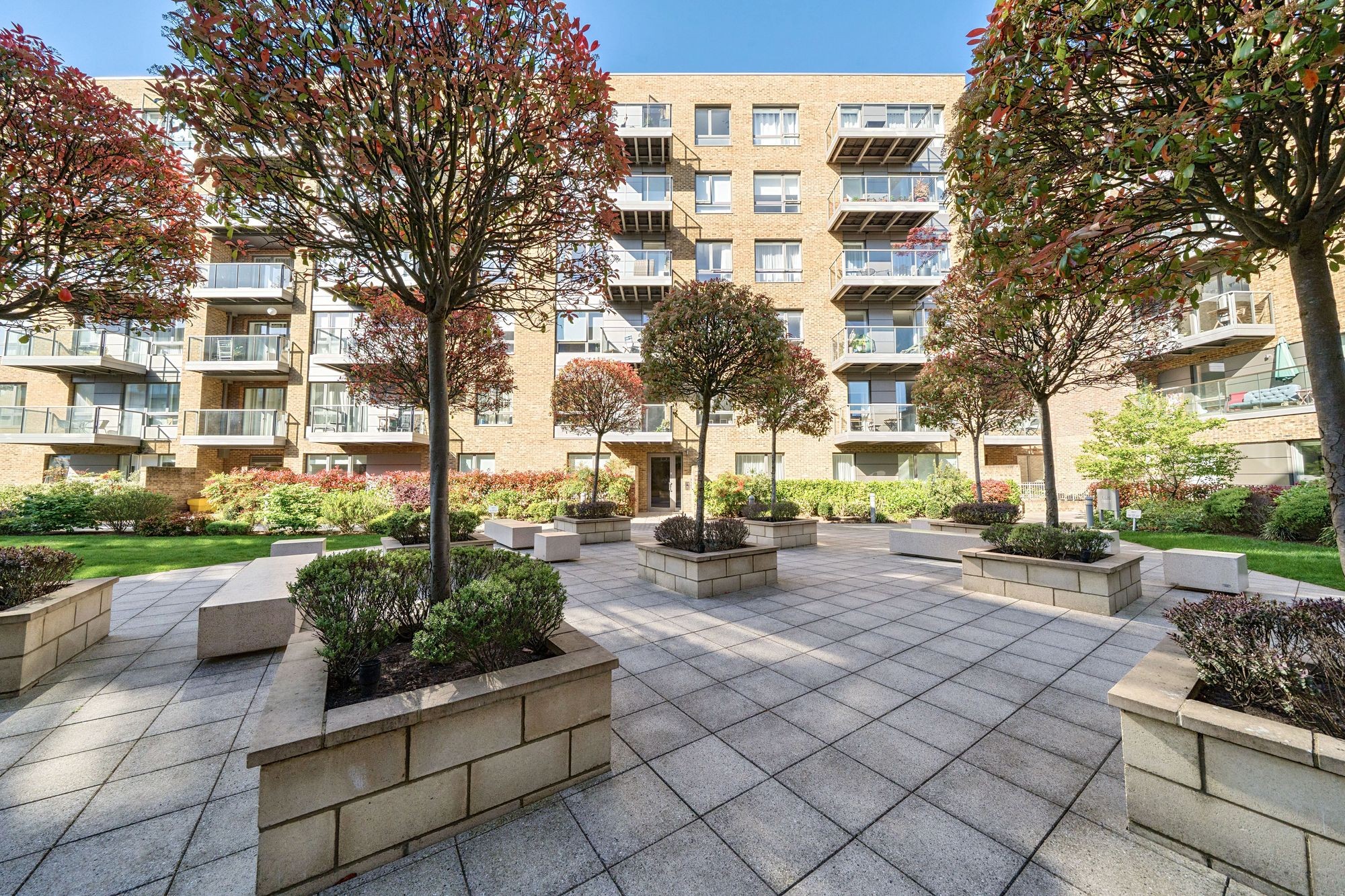 Images for High Street, Compass Court High Street, N8 EAID:2092695728 BID:a6721746-bd1f-4561-86df-c186f35b52e2