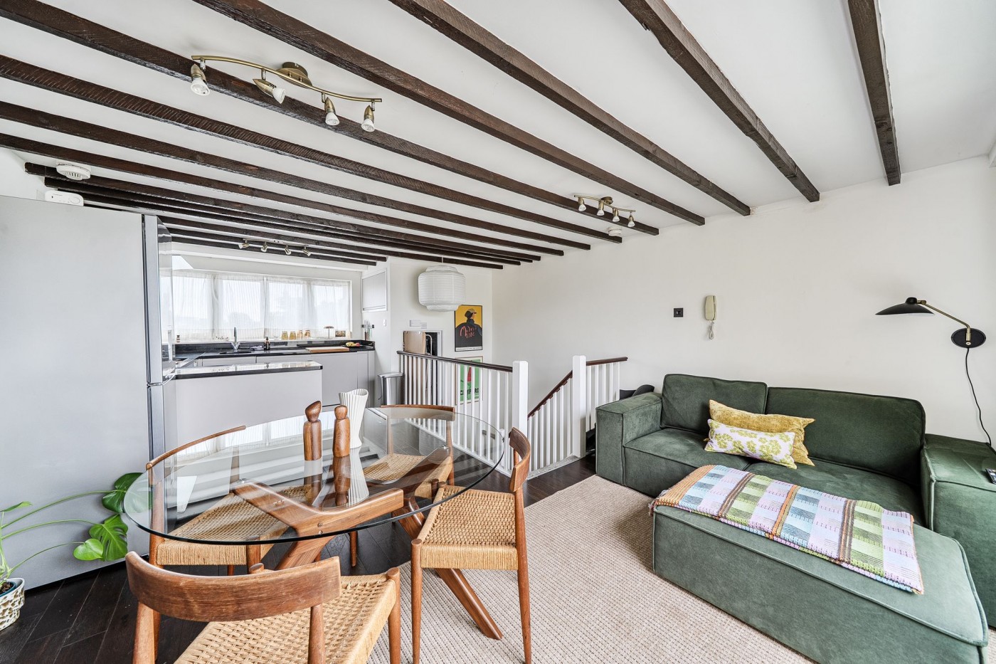 Images for Tollington Way, London, N7 EAID:2092695728 BID:a6721746-bd1f-4561-86df-c186f35b52e2