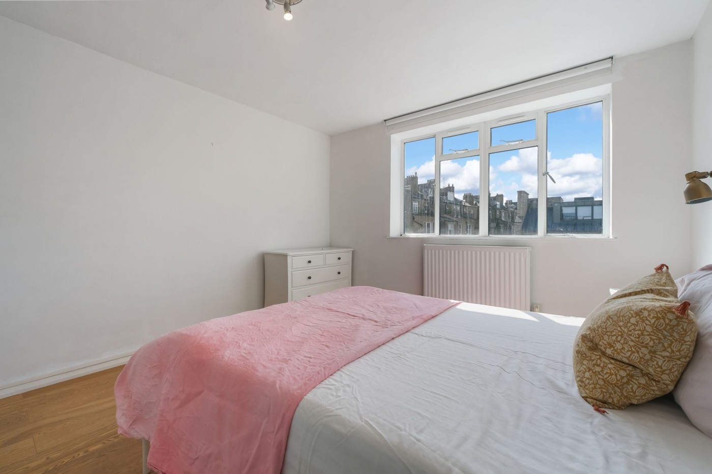 Images for Highbury Hill, Tawney Court Highbury Hill, N5 EAID:2092695728 BID:03b1b085-2c4d-4c75-8eea-20939b8639ac