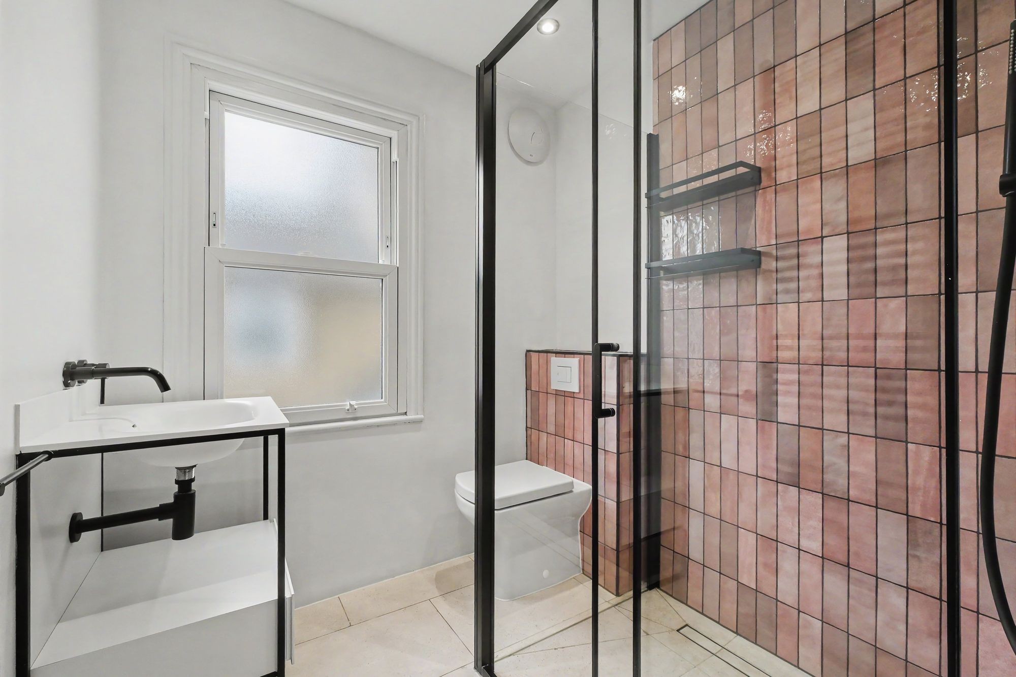Images for Stapleton Hall Road, London, N4 EAID:2092695728 BID:d78cdad6-8851-45ca-b966-38a91e6bb6bf