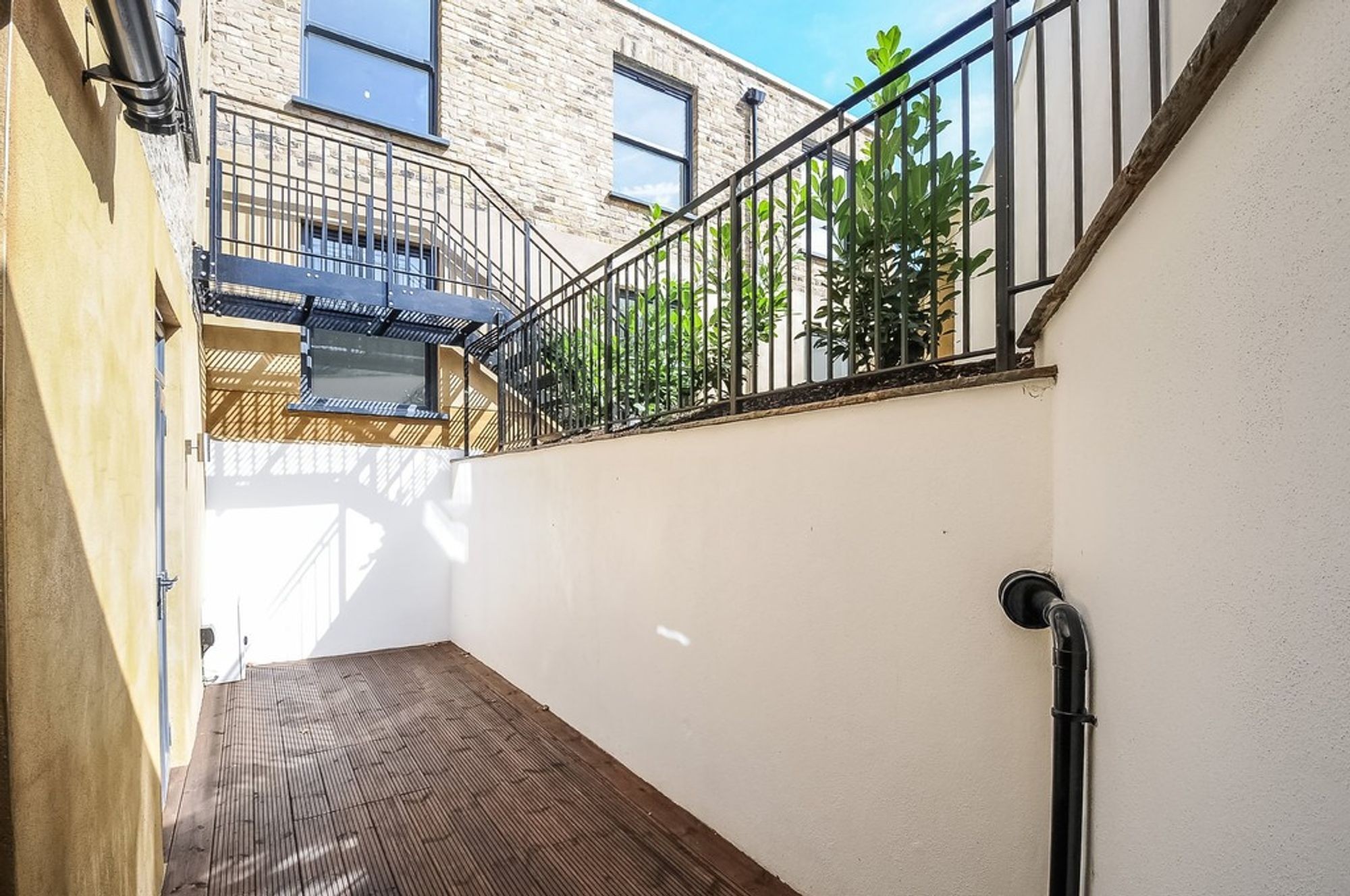 Images for Evering Road, London, E5 EAID:2092695728 BID:03b1b085-2c4d-4c75-8eea-20939b8639ac