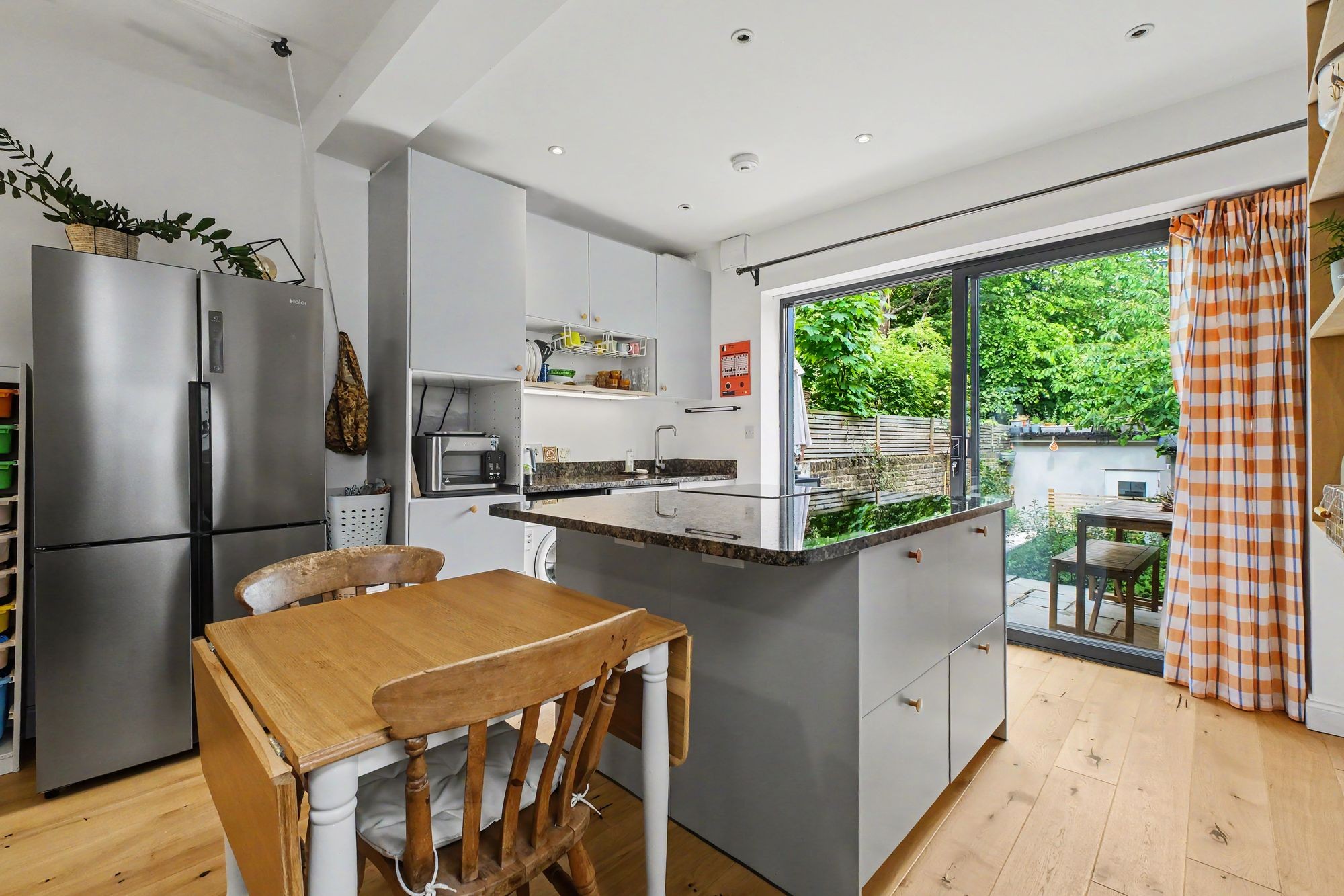 Images for Gloucester Drive, London, N4 EAID:2092695728 BID:03b1b085-2c4d-4c75-8eea-20939b8639ac