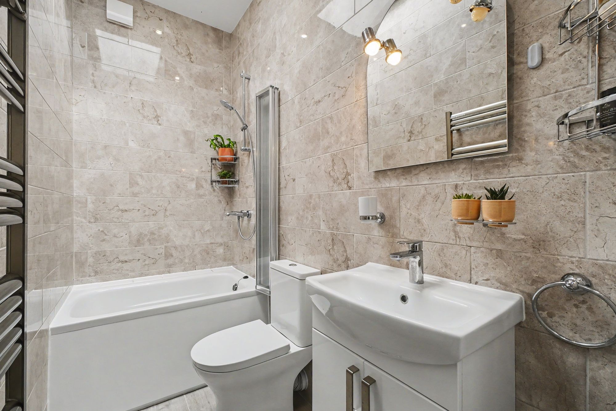 Images for Gloucester Drive, London, N4 EAID:2092695728 BID:03b1b085-2c4d-4c75-8eea-20939b8639ac