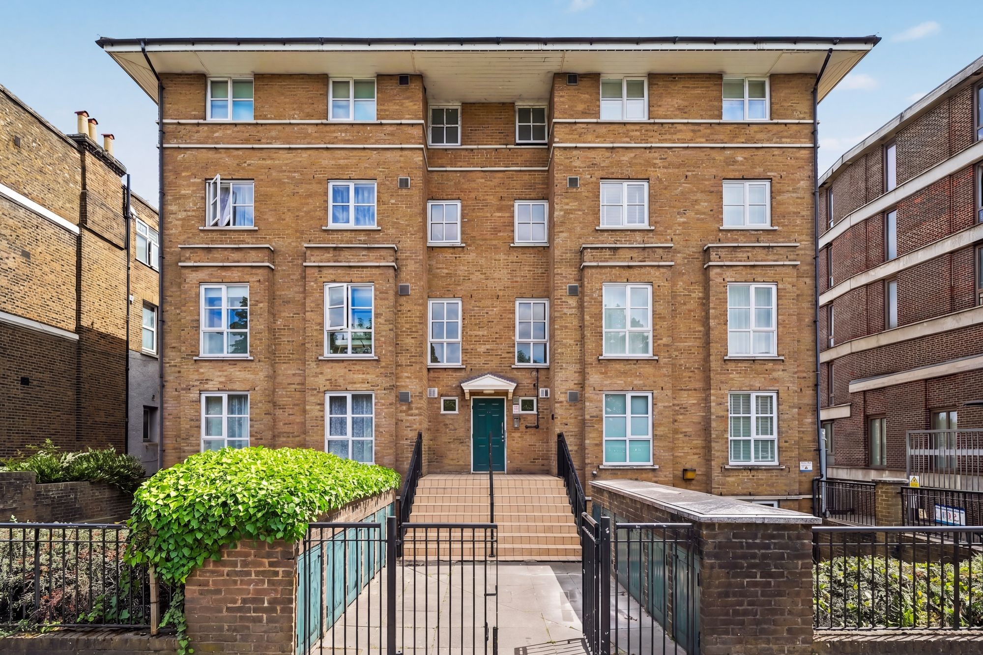 Images for Seven Sisters Road, London, N4 EAID:2092695728 BID:03b1b085-2c4d-4c75-8eea-20939b8639ac