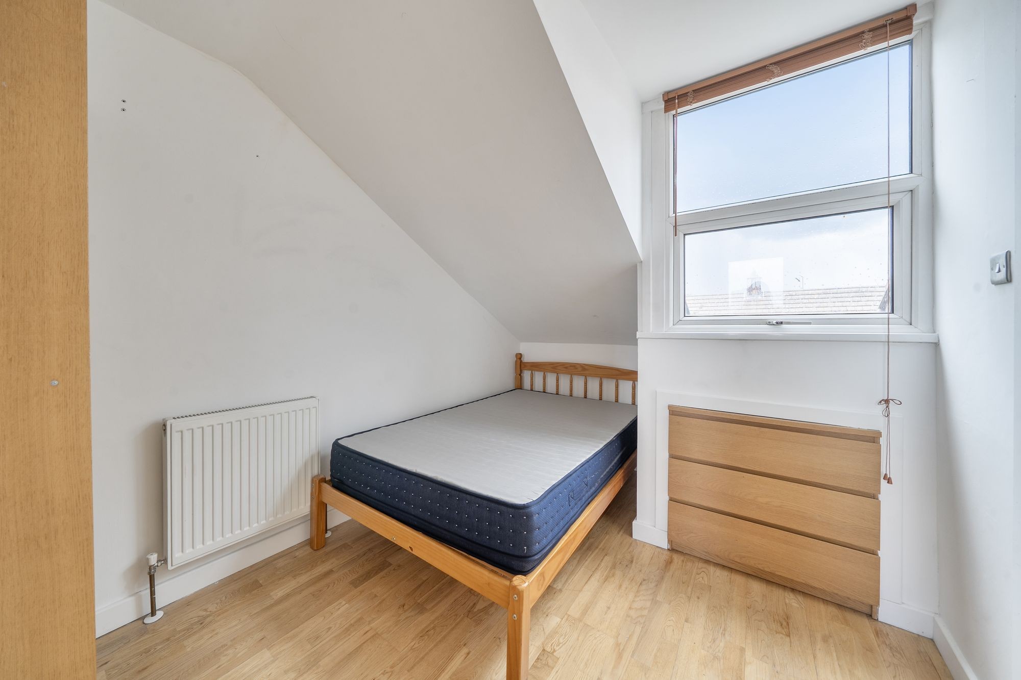 Images for Seven Sisters Road, London, N7 EAID:2092695728 BID:a6721746-bd1f-4561-86df-c186f35b52e2