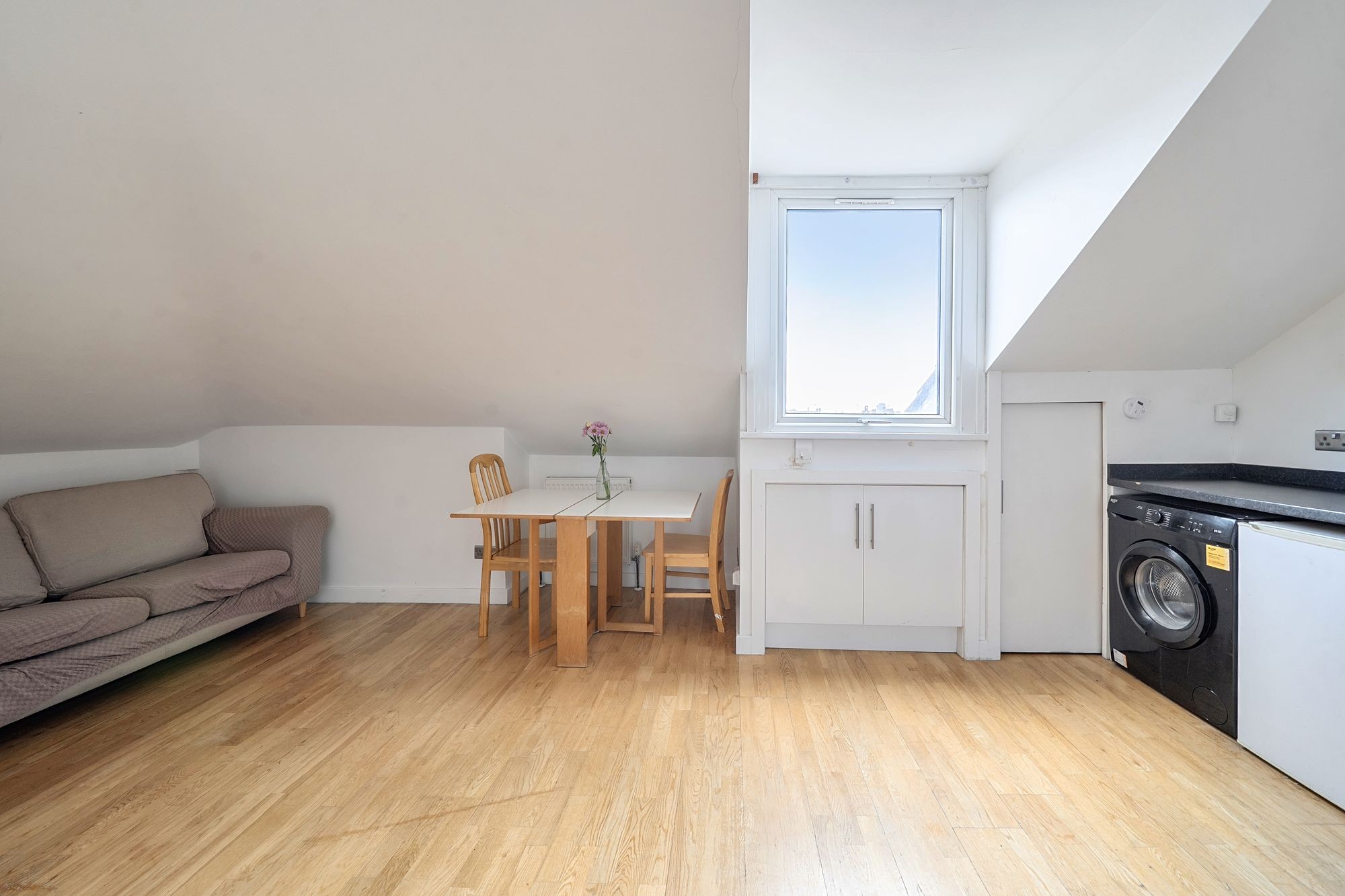 Images for Seven Sisters Road, London, N7 EAID:2092695728 BID:a6721746-bd1f-4561-86df-c186f35b52e2