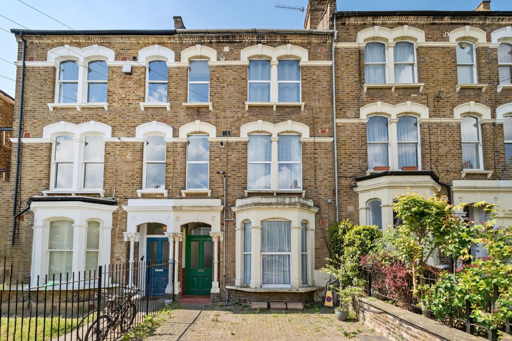 View Full Details for Miranda Road, London, N19 - EAID:2092695728, BID:a6721746-bd1f-4561-86df-c186f35b52e2