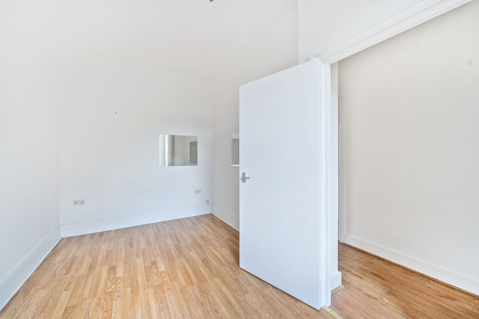 Images for Miranda Road, London, N19 EAID:2092695728 BID:a6721746-bd1f-4561-86df-c186f35b52e2