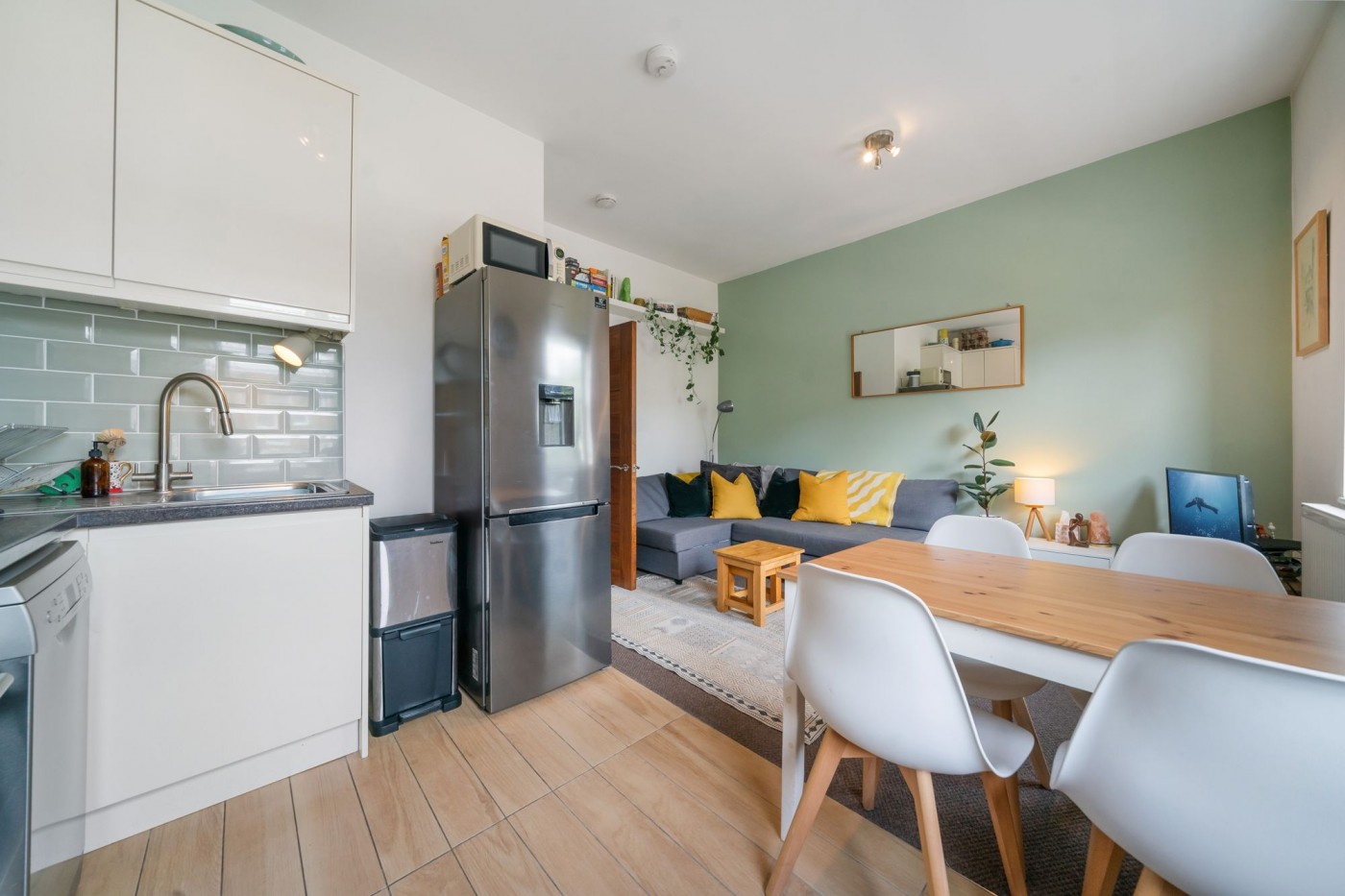 Images for Newington Green Road, London, N1 EAID:2092695728 BID:03b1b085-2c4d-4c75-8eea-20939b8639ac