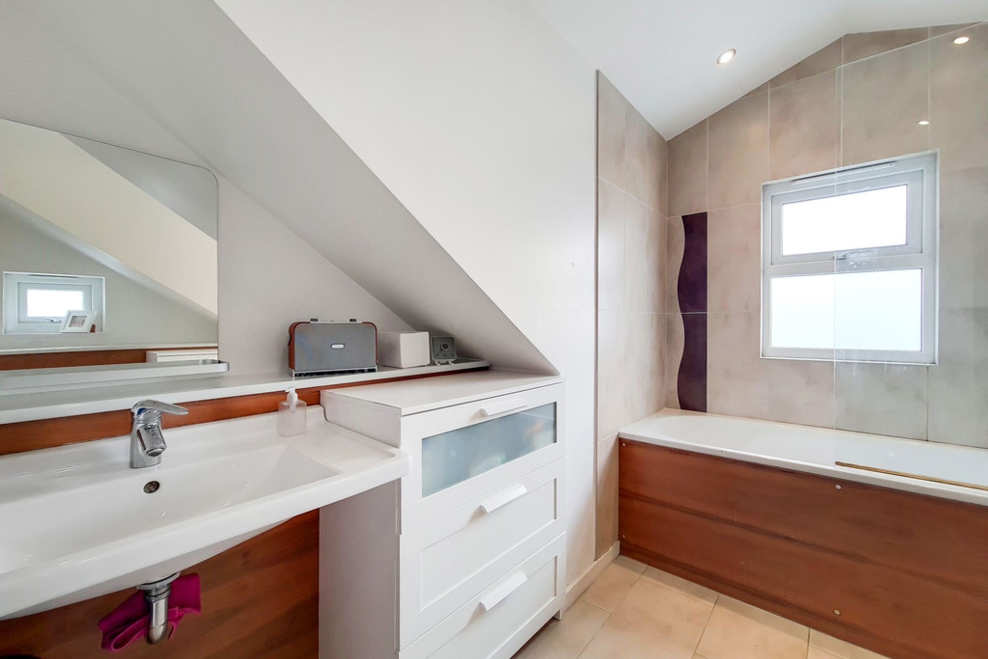 Images for Birnam Road, London, N4 EAID:2092695728 BID:d78cdad6-8851-45ca-b966-38a91e6bb6bf