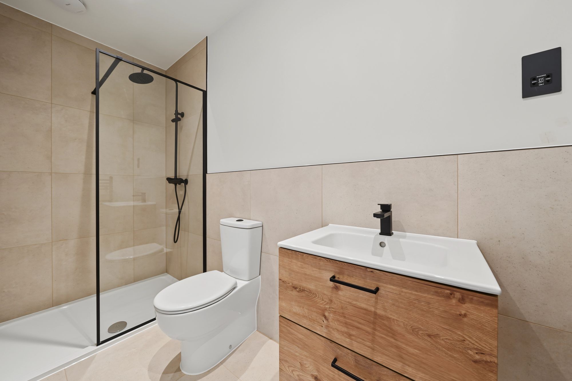 Images for Gloucester Drive, London, N4 EAID:2092695728 BID:03b1b085-2c4d-4c75-8eea-20939b8639ac