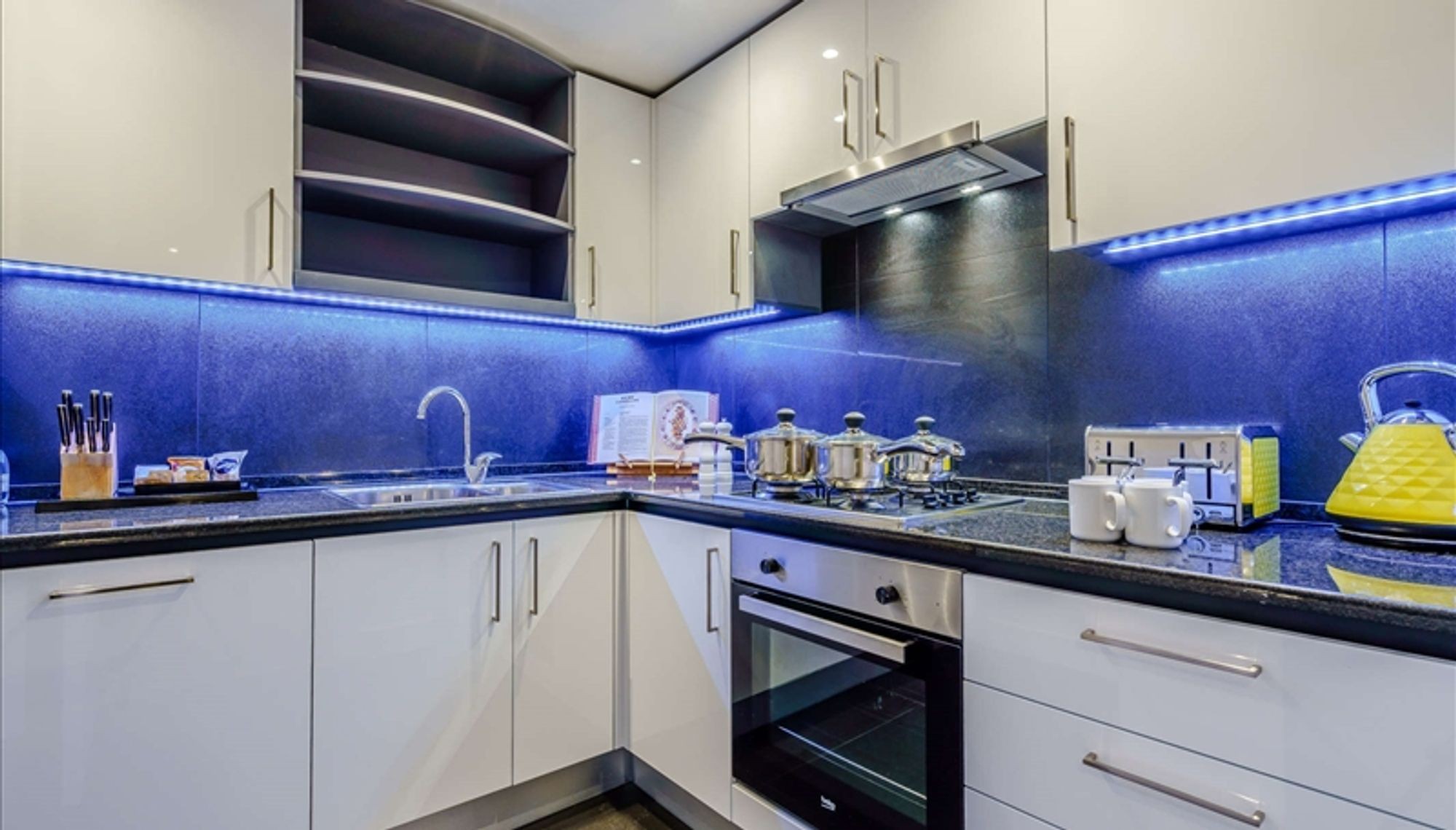 Images for Westferry Circus, London, E14 EAID:2092695728 BID:03b1b085-2c4d-4c75-8eea-20939b8639ac