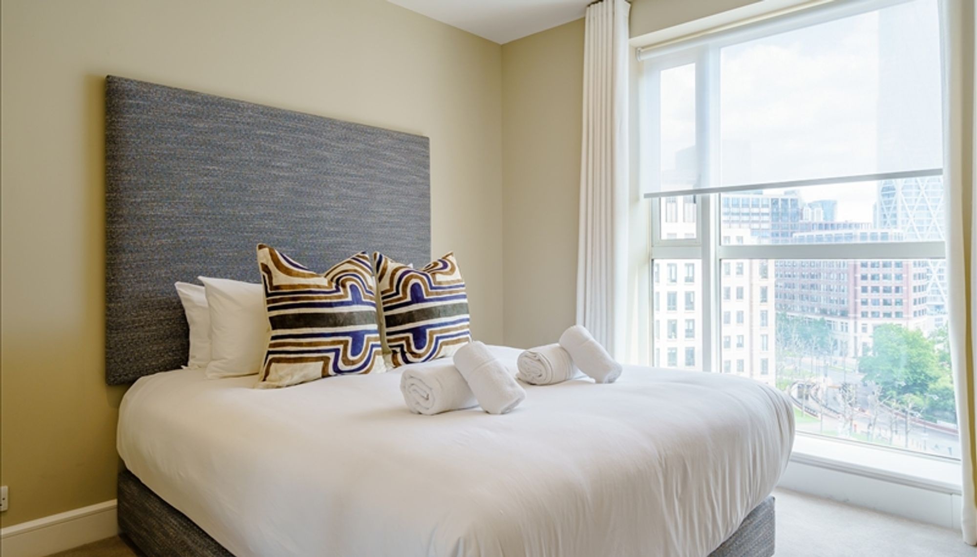 Images for Westferry Circus, London, E14 EAID:2092695728 BID:03b1b085-2c4d-4c75-8eea-20939b8639ac