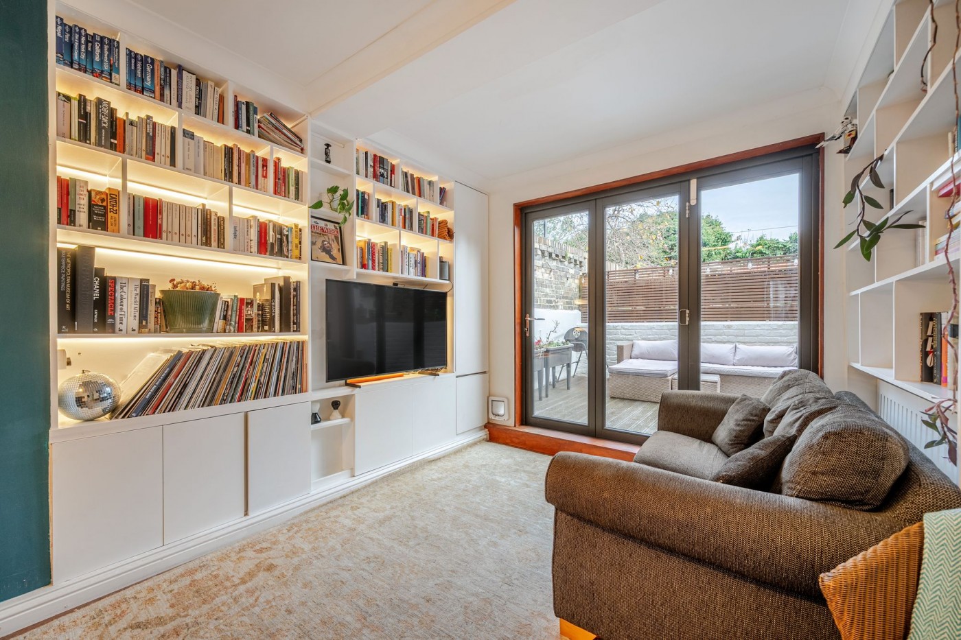 Images for Woodstock Road, London, N4 EAID:2092695728 BID:d78cdad6-8851-45ca-b966-38a91e6bb6bf