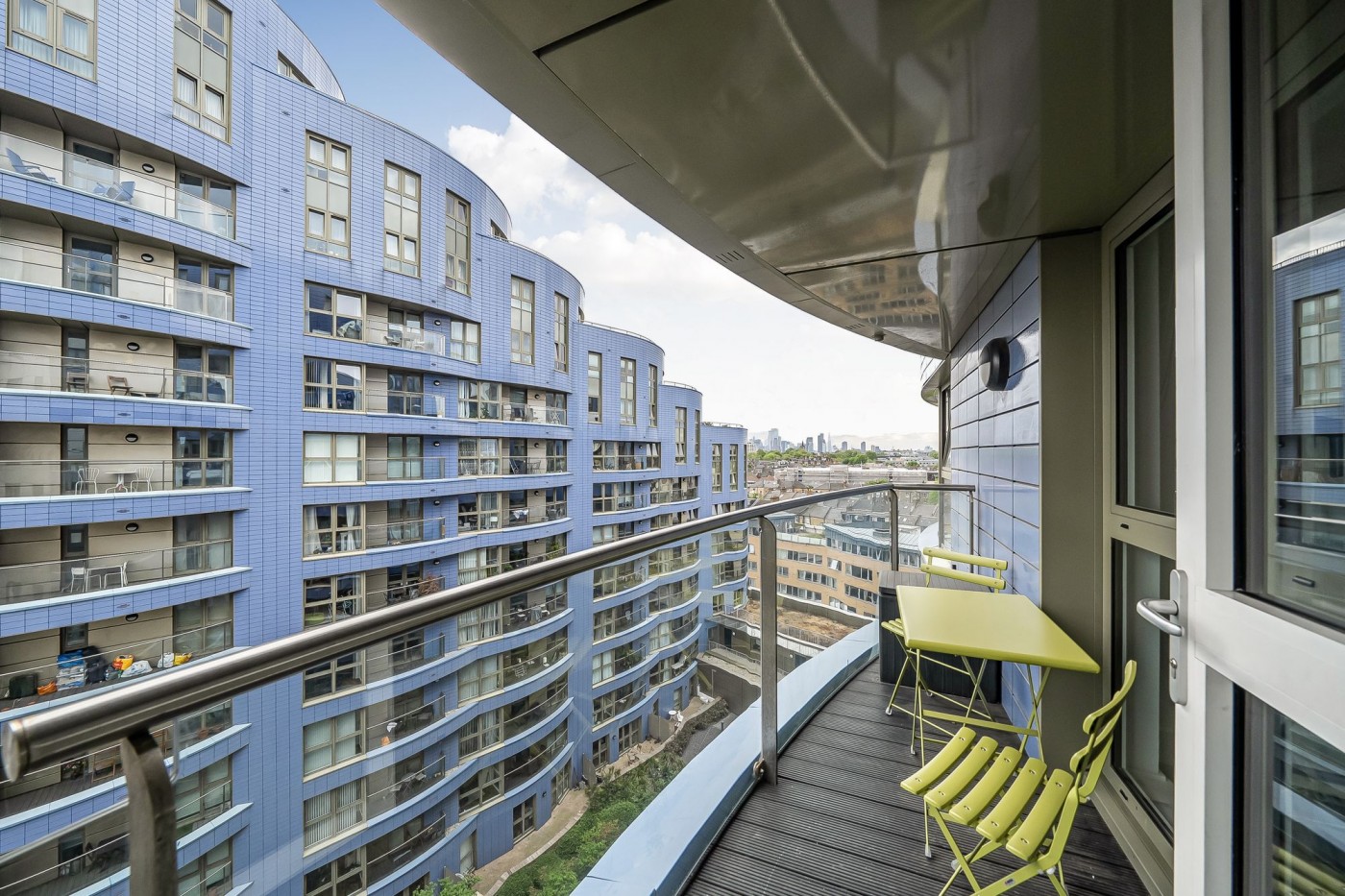 Images for Queensland Road, London, N7 EAID:2092695728 BID:a6721746-bd1f-4561-86df-c186f35b52e2