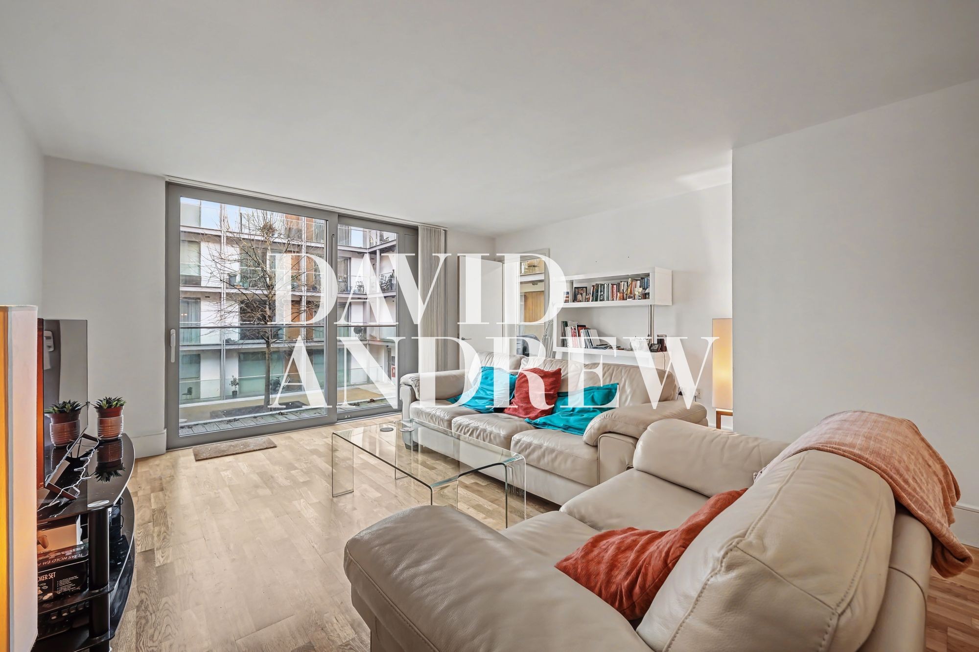 Images for Highbury Stadium Square, London, N5 EAID:2092695728 BID:03b1b085-2c4d-4c75-8eea-20939b8639ac