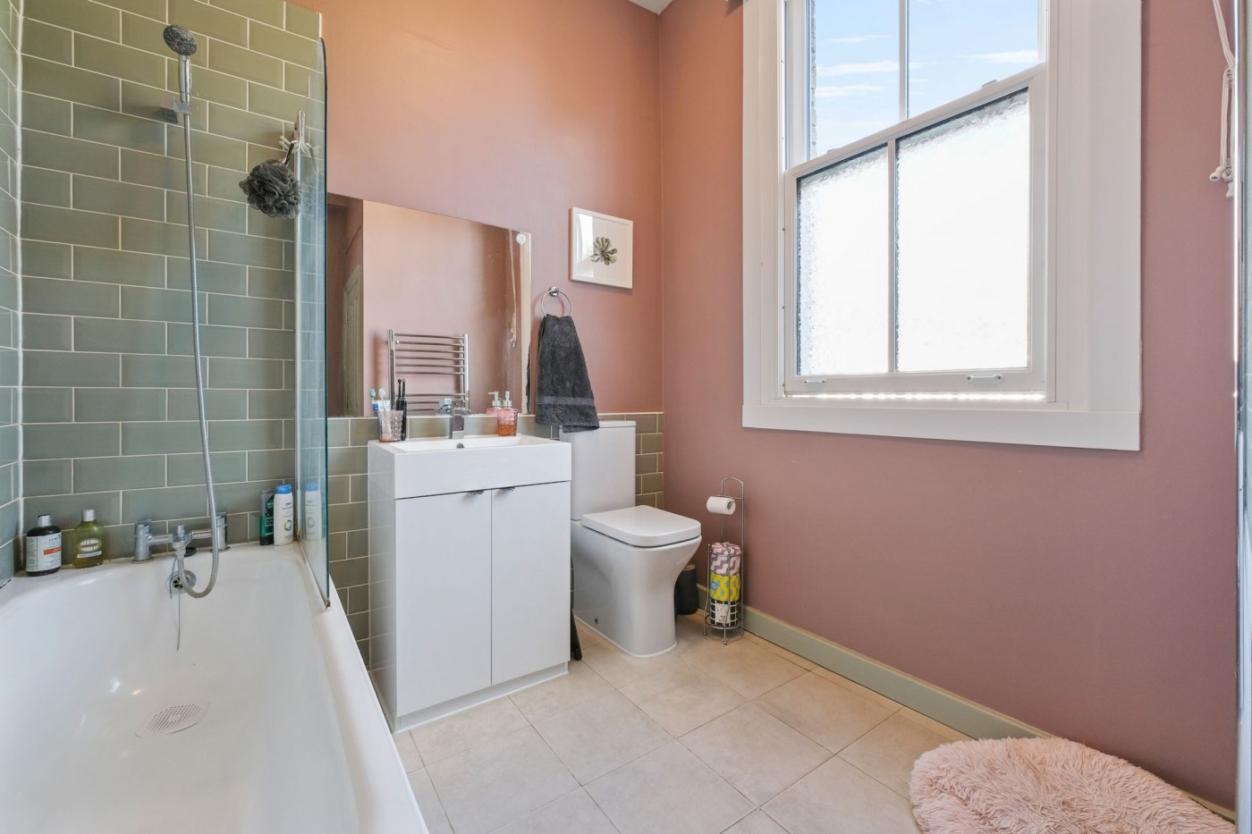 Images for Stroud Green Road, London, N4 EAID:2092695728 BID:d78cdad6-8851-45ca-b966-38a91e6bb6bf